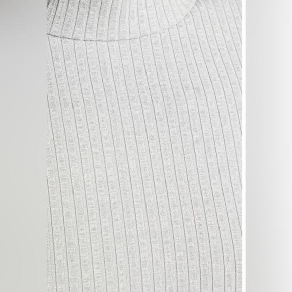 Helmut lang top NWT XS - Picture 8 of 15